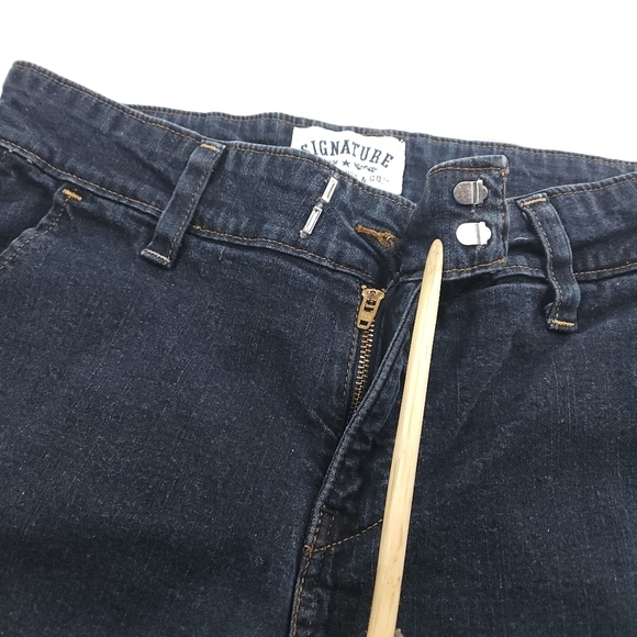 Signature Levi Strauss Denim Jean Capris Size Misses 10 - Picture 6 of 9